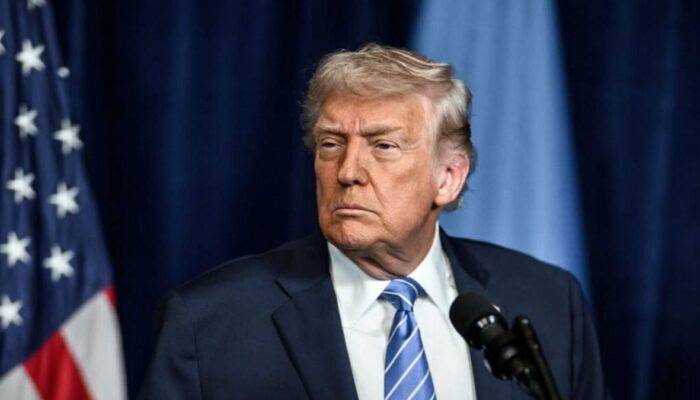Trump Ancam Blokade Selat Hormuz Tak Dicabut: Iran Tertekan, Dunia Waspada Krisis Energi