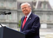 Trump Klaim Iran “Kolaps”, Minta AS Buka Selat Hormuz—Teheran Membantah, Perang Memanas Jelang Deadline Kongres