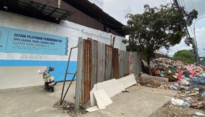 Viral Dapur MBG Dekat Tumpukan Sampah di Cakung, Izin Dicabut! BGN Tegaskan Belum Pernah Beroperasi