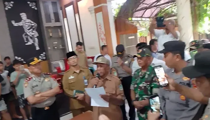 Viral Digerebek di Rumah Janda, Kades Sukojati Banyuwangi Mundur: Minta Maaf di Hadapan Warga