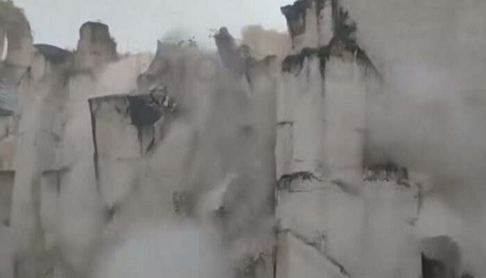 Viral Tebing Tambang Kapur Tuban Ambruk, Polisi Tegaskan: Sengaja Dirobohkan Demi Keselamatan