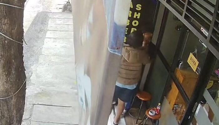 Viral Pria Dipukul OTK di Surabaya, Berawal dari Cekcok Jalanan di Depan Barbershop