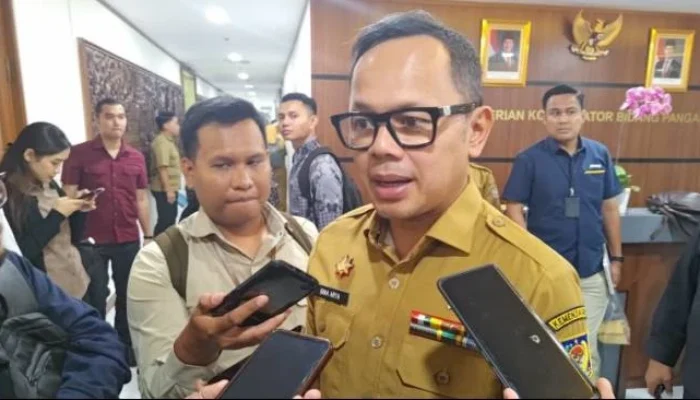Wamendagri Usul Denda Kehilangan e-KTP, Negara Rugi Puluhan Ribu Kasus Setiap Hari