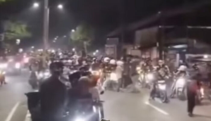 Bentrokan Pesilat di Madiun Viral! Lempar Batu Pecah Usai Halalbihalal, 1 Orang Terluka