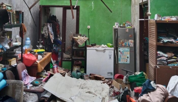 Ledakan Gas 3 Kg Hancurkan Rumah di Depok, Korban Luka Bakar 40 Persen Usai Cek Kebocoran