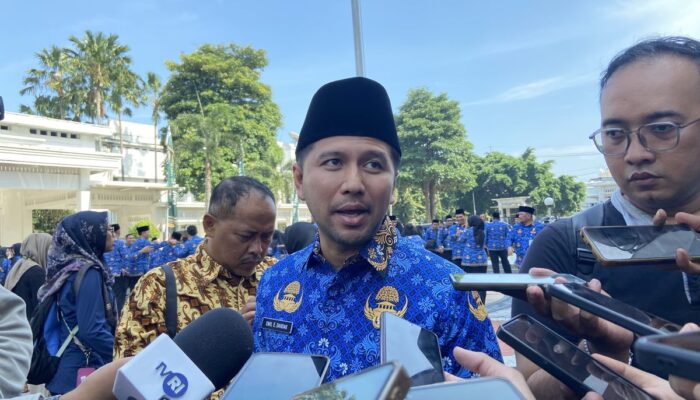 Batas Belanja Pegawai 30% Berlaku 2027, Wagub Emil: APBD Jatim Aman, Surabaya Termasuk Sehat