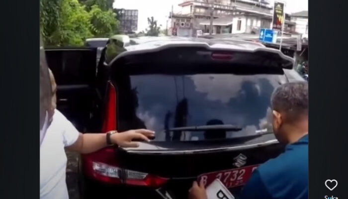 Viral! Mobil Dinas Ganti Pelat Merah Jadi Putih Saat Liburan di Puncak, Polisi Langsung Bertindak