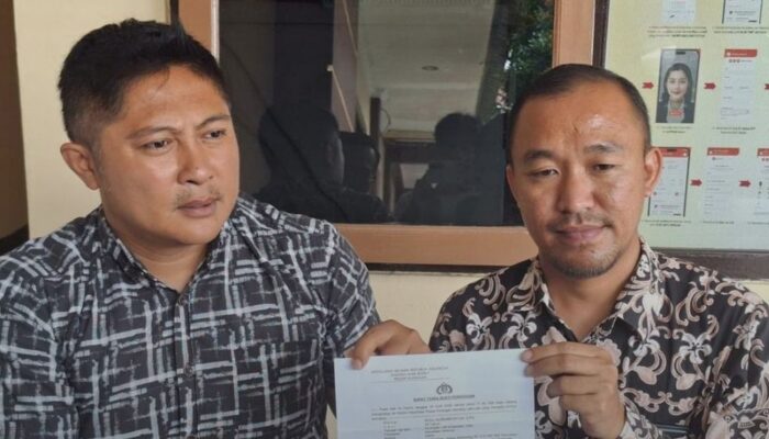 Viral! Guru Honorer Kaget Namanya Tercatat Miliki Ferrari Rp4,2 Miliar, Diduga Jadi Korban Pencatutan Identitas