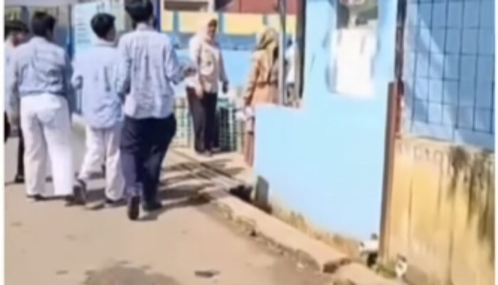 Viral! Siswa SMP di Bandung Kembalikan Makan Bergizi Gratis Diduga Bau Tak Sedap, Dapur SPPG Ditutup Sementara