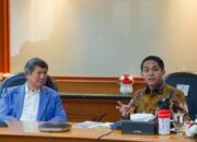 Menhut Raja Juli Antoni mencatat, ada 13 Taman Nasional yang akan dijadikan proyek percontohan atau pilot project untuk kawasan konservasi berkelas dunia. (Foto Dok: Tim Humas Kemenhut)