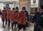 8 Oknum Suporter Jadi Tersangka Pengeroyokan Pemuda Surabaya di Gresik, Polisi Ungkap Motif Dipicu Kekalahan Tim