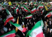 AS-Iran Memanas! Ancaman Serangan Balasan Picu Krisis Global, Selat Hormuz Ditutup, Harga Minyak Melejit