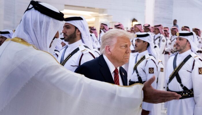 AS Jual Senjata ke Qatar-Israel di Tengah Perang Iran, Trump Terjepit: Konflik Memanas, Dunia Terancam!