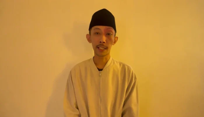 Viral Main Game dan Merokok Saat Rapat, Anggota DPRD Jember Lora Syahri Minta Maaf ke Publik