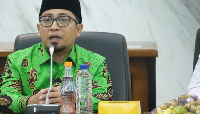 DPR Soroti Polemik Guru Honorer 2027, Komisi II Minta Pemerintah Siapkan Solusi Nasional
