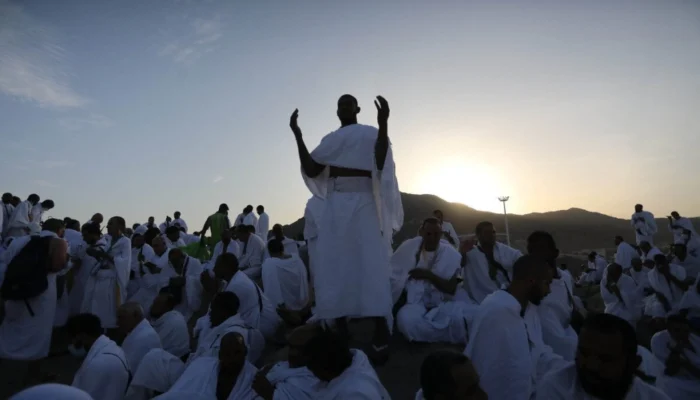Arab Saudi Siarkan Khutbah Wukuf Arafah Haji 2026 dalam 35 Bahasa, Bahasa Indonesia Masuk Daftar