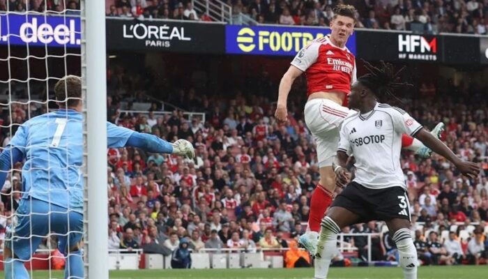 Arsenal Menggila! Hajar Fulham 3-0, Viktor Gyokeres Borong Gol—Bukayo Saka Comeback Mematikan