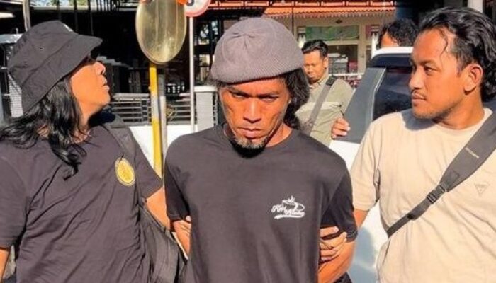 Badut Penjual Balon di Mojokerto Ditangkap Kurang dari 6 Jam Usai Bunuh Mertua dan Lukai Istri