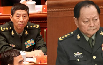 Dua mantan Menteri Pertahanan China, Wei Fenghe (kanan) dan Li Shangfu (kiri)