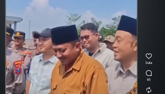 Viral! Anggota DPRD Bangkalan Didemo Anak Kandung Sendiri Saat Aksi Mahasiswa, Responsnya Jadi Sorotan