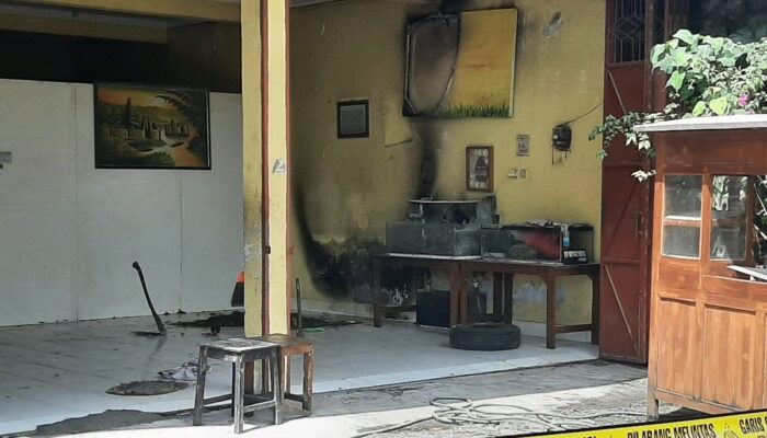 Geger! Rumah di Sleman Terbakar Misterius 51 Kali dalam Sepekan, UGM Turunkan Tim Ahli untuk Ungkap Penyebabnya