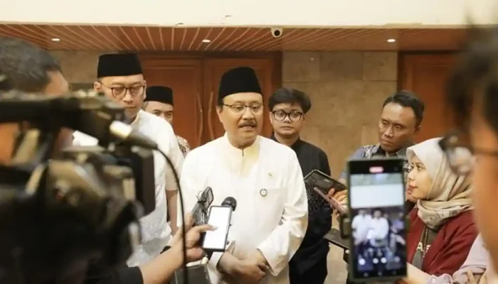 Gus Ipul Sambangi KPK soal Polemik Sepatu Sekolah Rp27,5 Miliar, Kemensos Siap Diaudit Total