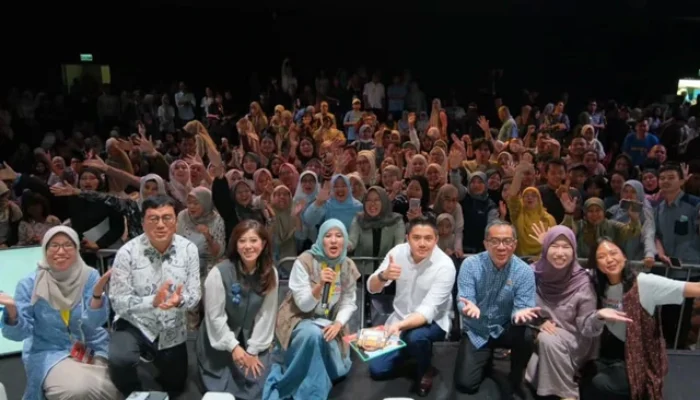 Hardiknas 2026: Seskab Teddy Indra Wijaya Tegaskan ‘Kerja Bareng’ Pendidikan—Pesan Prabowo Subianto untuk Relawan Menguat