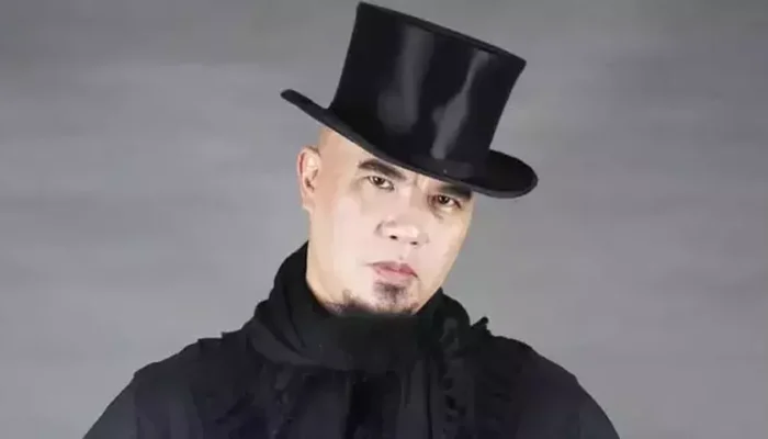 Instagram Ahmad Dhani Diretas! Unggahan Jual Emas Makan Korban Rp40 Juta, Mulan Jameela Turun Tangan