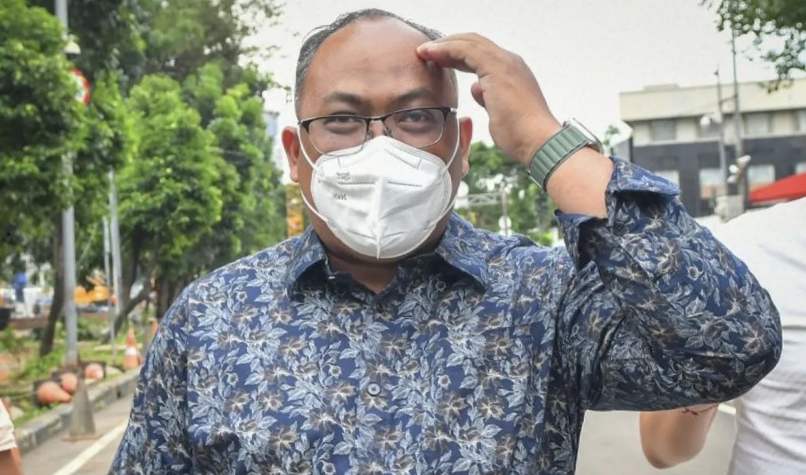Robby Kurniawan, mantan staf ahli Menteri Perhubungan era Budi Karya Sumadi usai diperiksa KPK