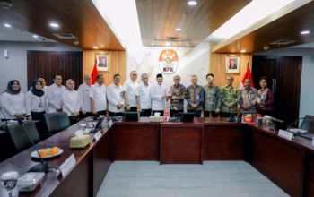 Cegah korupsi, Gus Ipul buka-bukaan proses pengadaan Sekolah Rakyat ke KPK. Kemensos berkomitmen jaga transparansi program strategis Presiden Prabowo. Foto: Dok. Kemensos