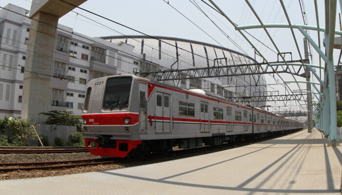 RESMI! KRL Kini Langsung ke JIS, Pramono: Warga Tak Perlu Lagi Andalkan Kendaraan Pribadi