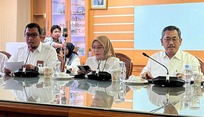 Kemendikdasmen Redistribusi Guru Honorer, 498 Ribu Kebutuhan Guru Nasional Mulai Dipetakan