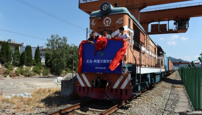 Iran Putar Otak Hindari Blokade AS, Jalur Kereta China Kini Jadi Nadi Baru Logistik Teheran