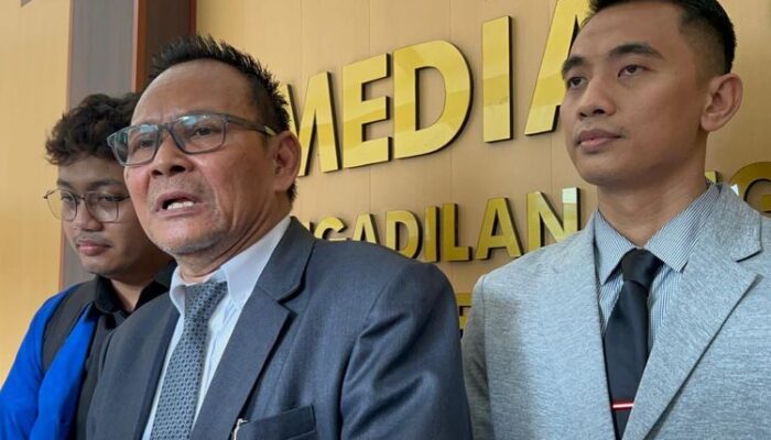 Gugatan Ijazah Jokowi Bergulir di PN Solo! Penggugat Desak Dibuka ke Publik, Kuasa Hukum: Tak Ada Kewajiban Hukum
