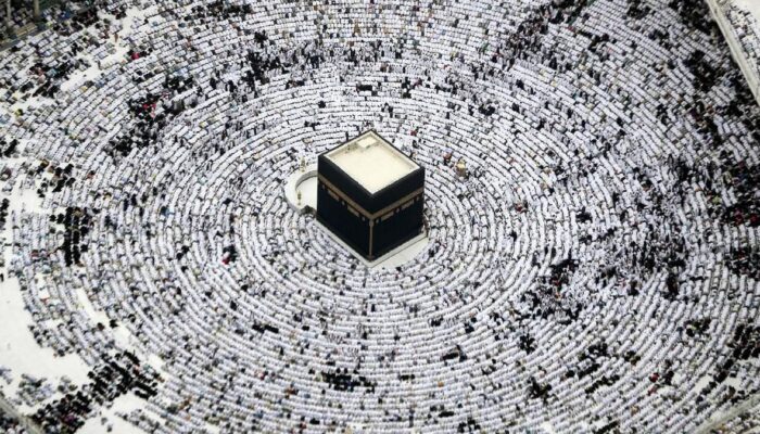 Fenomena Langka Hari Arafah 2026: Matahari Tepat di Atas Ka’bah, Masjidil Haram Tanpa Bayangan