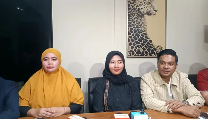 Mantan ART Bongkar Dugaan Penganiayaan oleh Eks Istri Andre Taulany: Ditendang, Dicekik hingga Diancam Pisau