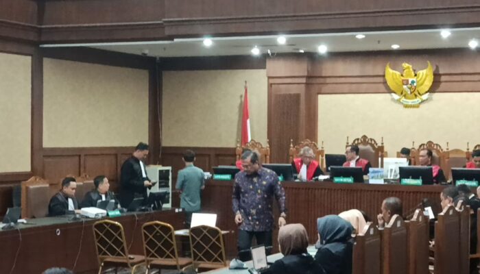 Sidang Chromebook Memanas! Eks Ketua BPK Sebut Audit Rp2 Triliun ke Nadiem “Cacat dan Tak Sah”