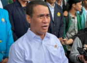 Mentan Amran usai forum discussion group (FGD) bersama BEM dari beberapa universitas di seluruh Indonesia di kediamannya di Jakarta Selatan pada Rabu (6/5/2026)