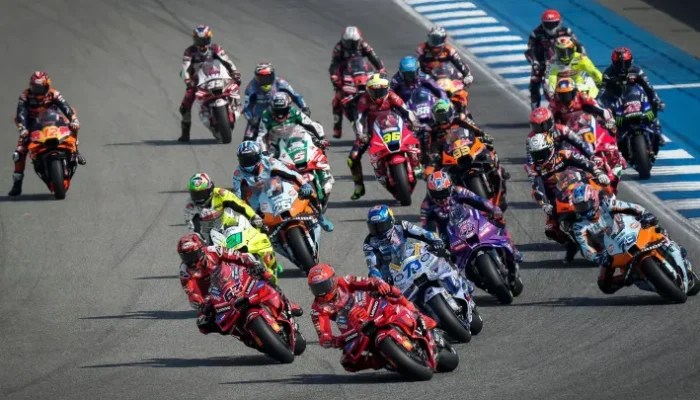 MotoGP Prancis 2026 Panas! Aprilia Dominan, Bezzecchi Bidik Kemenangan di Le Mans
