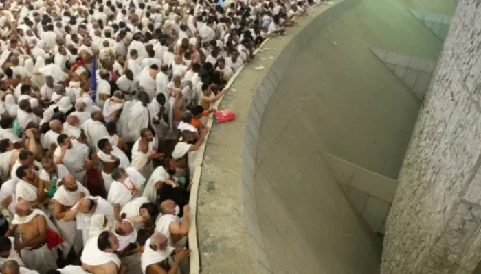 PPIH Arab Saudi Larang Jemaah Haji Indonesia Lempar Jumrah Pukul 10.00-14.00, Ini Alasannya