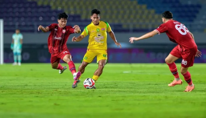 Persebaya Tahan Persis 0-0 di Manahan, Laskar Sambernyawa Makin Dekat ke Jurang Degradasi