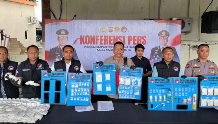 Polres Mojokerto Kota Bongkar Jaringan Narkoba: 57 Tersangka Ditangkap, Barang Bukti Rp1,16 Miliar Disita