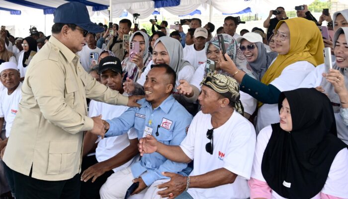 Prabowo Gegerkan Miangas! Janji Renovasi Sekolah, Puskesmas hingga Bagikan Starlink dan Ponsel untuk Warga