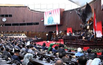 Presiden Prabowo Subianto menyampaikan pidato dalam Rapat Paripurna ke-19 DPR RI Masa Persidangan V Tahun Sidang 2025-2026 di kompleks Parlemen, Jakarta, Rabu (20/5/2026). DPR menggelar rapat paripurna dengan agenda antara lain penyampaian Kerangka Ekonomi Makro dan Pokok-Pokok Kebijakan Fiskal oleh Presiden Prabowo (20/5) Foto : Setneg