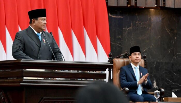 Prabowo Murka Birokrasi Ribet dan “Memeras” Pengusaha: Izin 2 Tahun, Malaysia Cuma 2 Minggu!