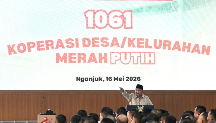 Prabowo soal Rupiah Tembus Rp17.600 per Dolar AS: Selama Purbaya Masih Senyum, Rakyat Tak Perlu Khawatir