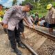 Pria di Pasuruan Tewas Tertabrak KA Penataran Saat Berjalan di Tengah Rel