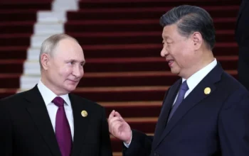 Putin (kiri) dan Xi Jinping (kanan) Kompak Kecam Proyek ‘Golden Dome’