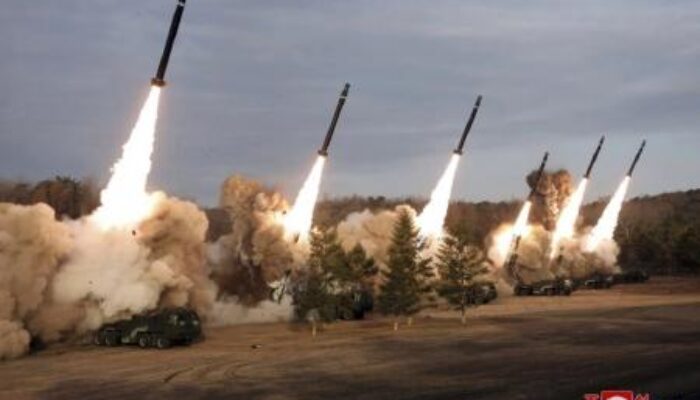 China Murka! Jepang Tembakkan Rudal dan Tenggelamkan Kapal Perang di Dekat Taiwan dalam Latihan Militer Besar