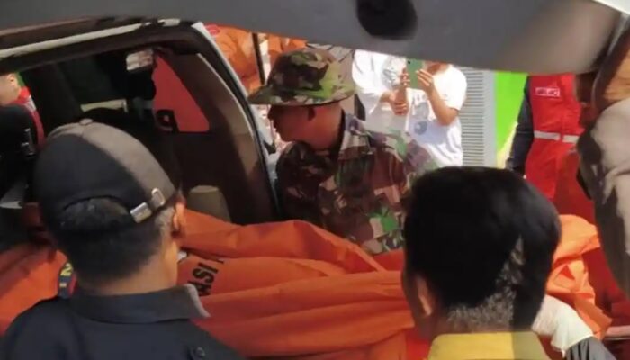 Sadis! Badut Penjual Balon di Mojokerto Diduga Bunuh Mertua dan Aniaya Istri, Pelaku Kabur